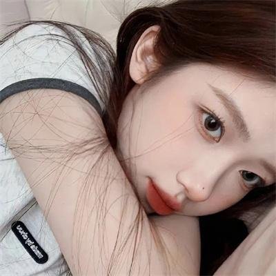 河畔的朔子
